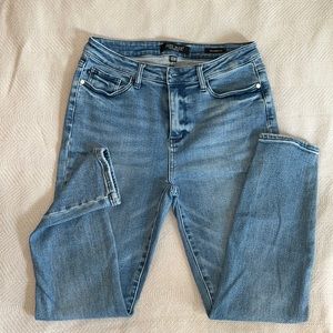 JUDY BLUE Relaxed Fit Jeans, size 11/30